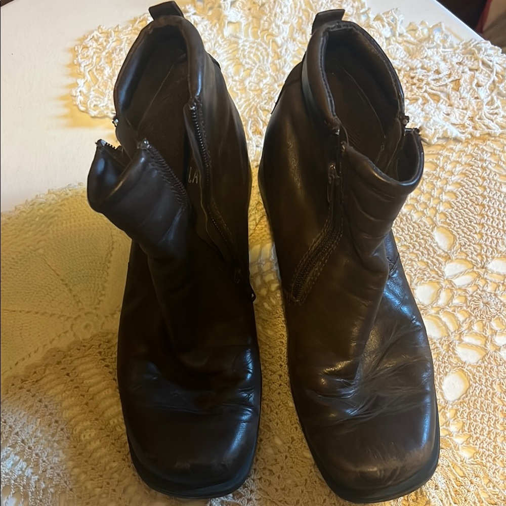 Brown Ankle Boots with Side Zipper and Flat Sole